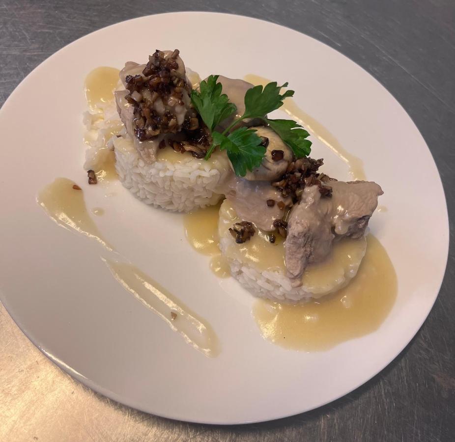 Logis Hotel Bellevue Restaurant La Pomme D'Or Coucy-le-Château-Auffrique المظهر الخارجي الصورة