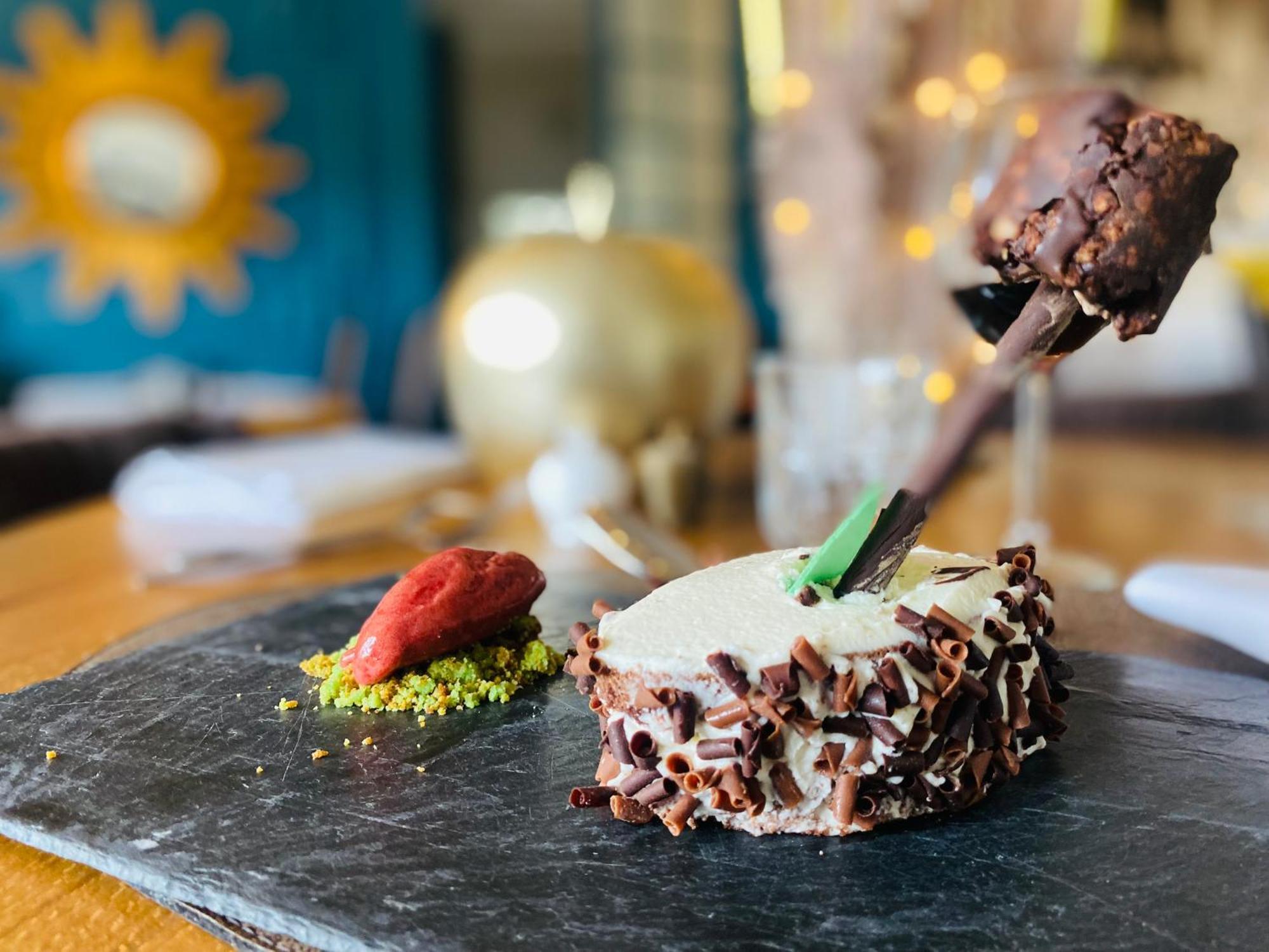 Logis Hotel Bellevue Restaurant La Pomme D'Or Coucy-le-Château-Auffrique المظهر الخارجي الصورة